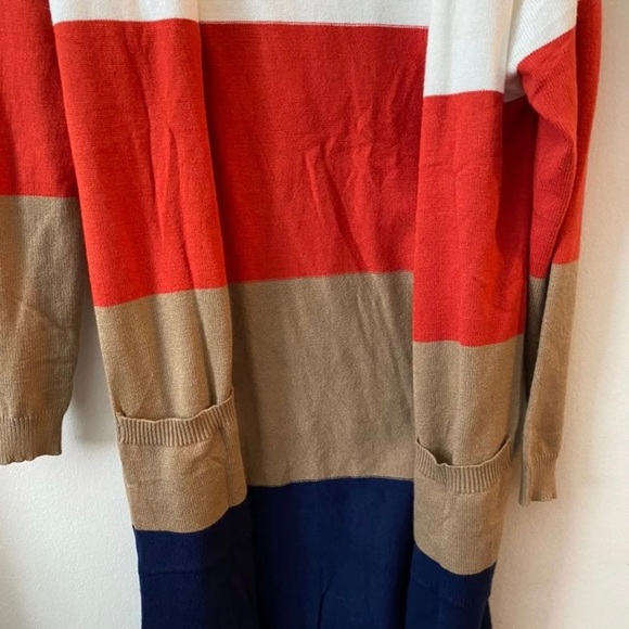 Colorblock Cardigan - Picture 3 of 8